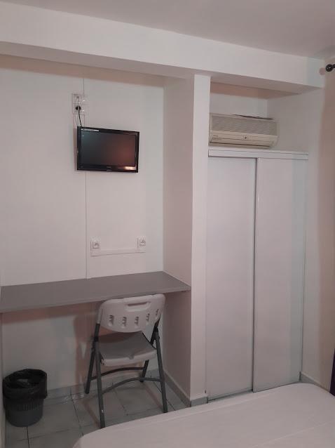 Hotel Du Centre Saint-Denis Ngoại thất bức ảnh