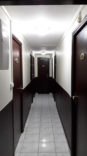 Hotel Du Centre Saint-Denis Ngoại thất bức ảnh