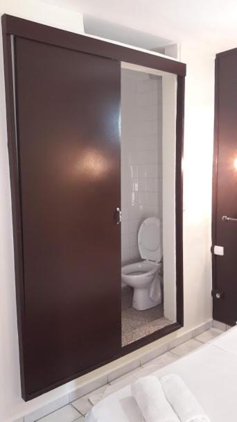 Hotel Du Centre Saint-Denis Ngoại thất bức ảnh